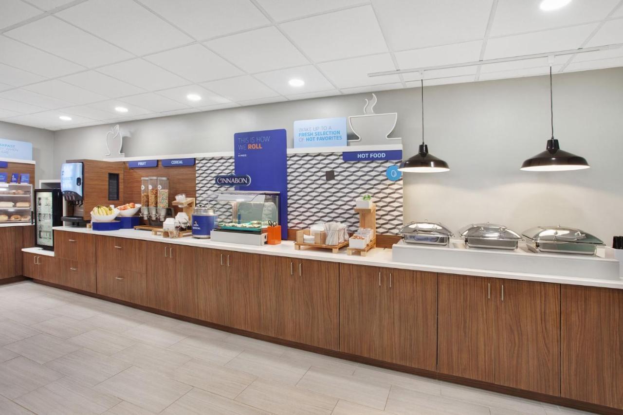 Holiday Inn Express Exton - Great Valley By Ihg Экстерьер фото