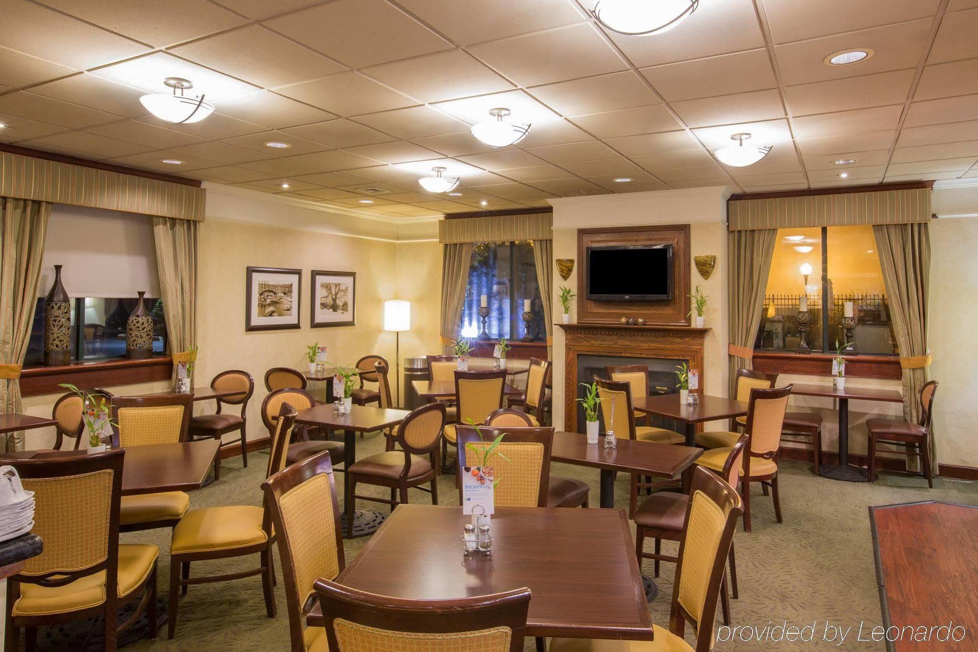 Holiday Inn Express Exton - Great Valley By Ihg Экстерьер фото